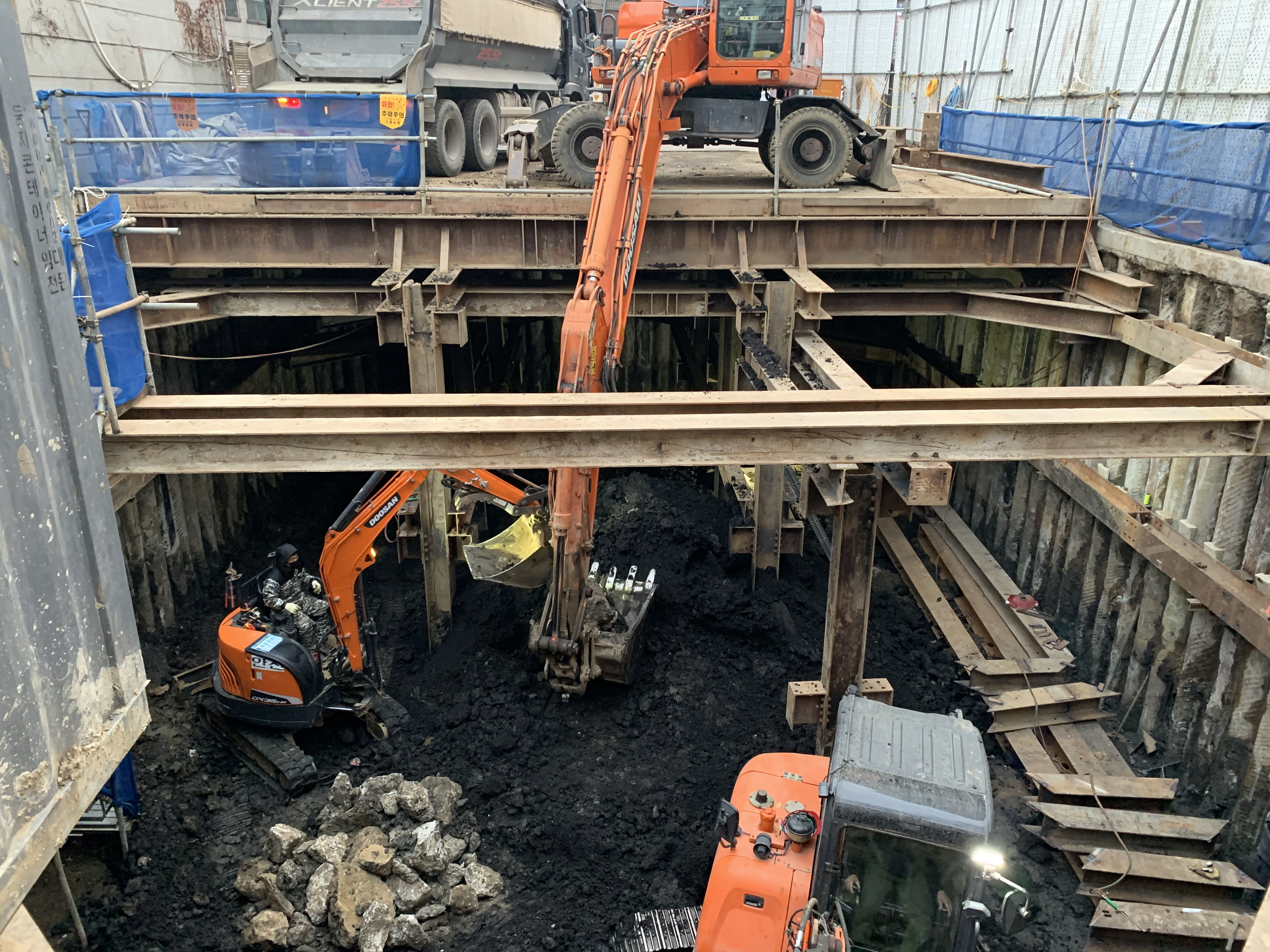 /user/s/sgeng/editor/2502/cd5ff9a1de6723b1d75a0af55af9be45_1740718732_9319.JPG 이미지크게보기