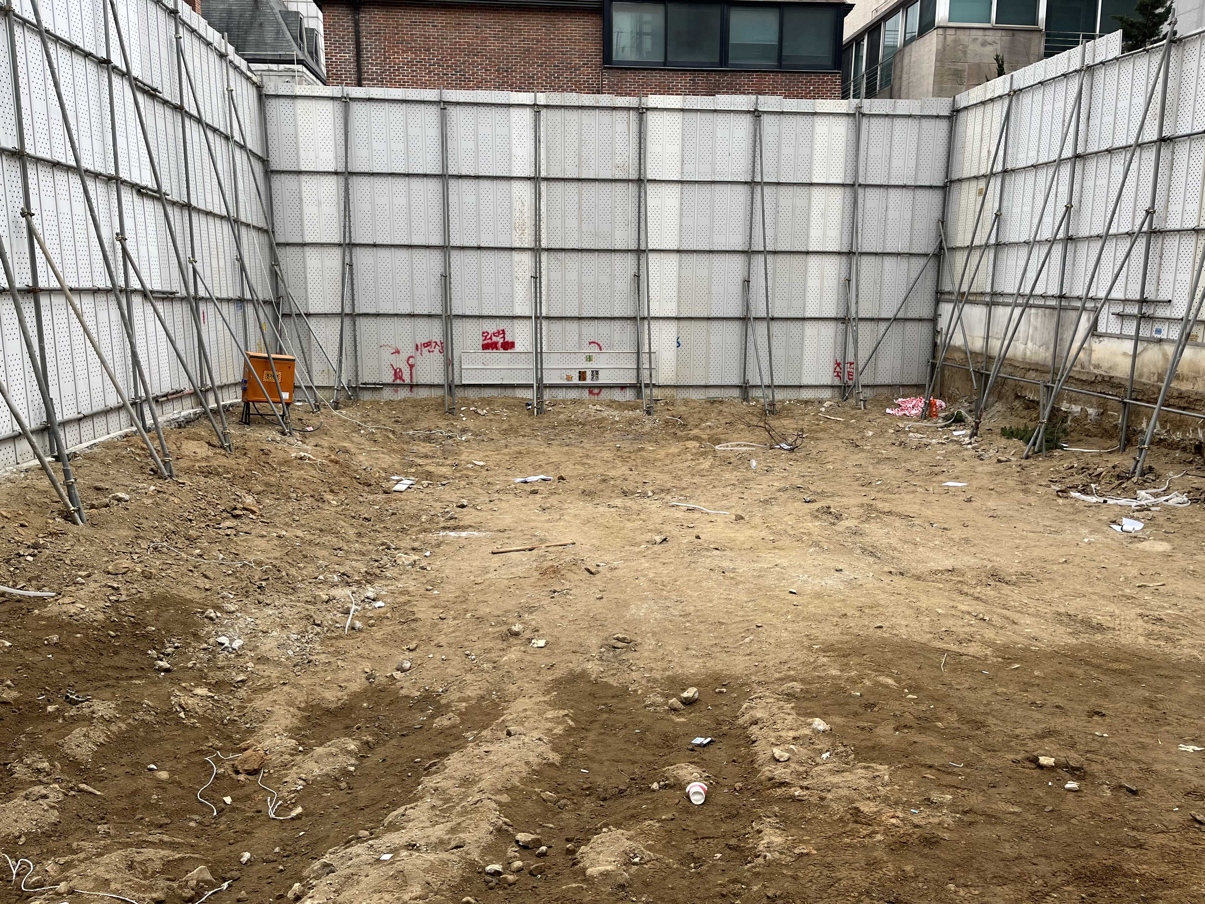 /user/s/sgeng/editor/2502/cd5ff9a1de6723b1d75a0af55af9be45_1740719015_727.JPG 이미지크게보기