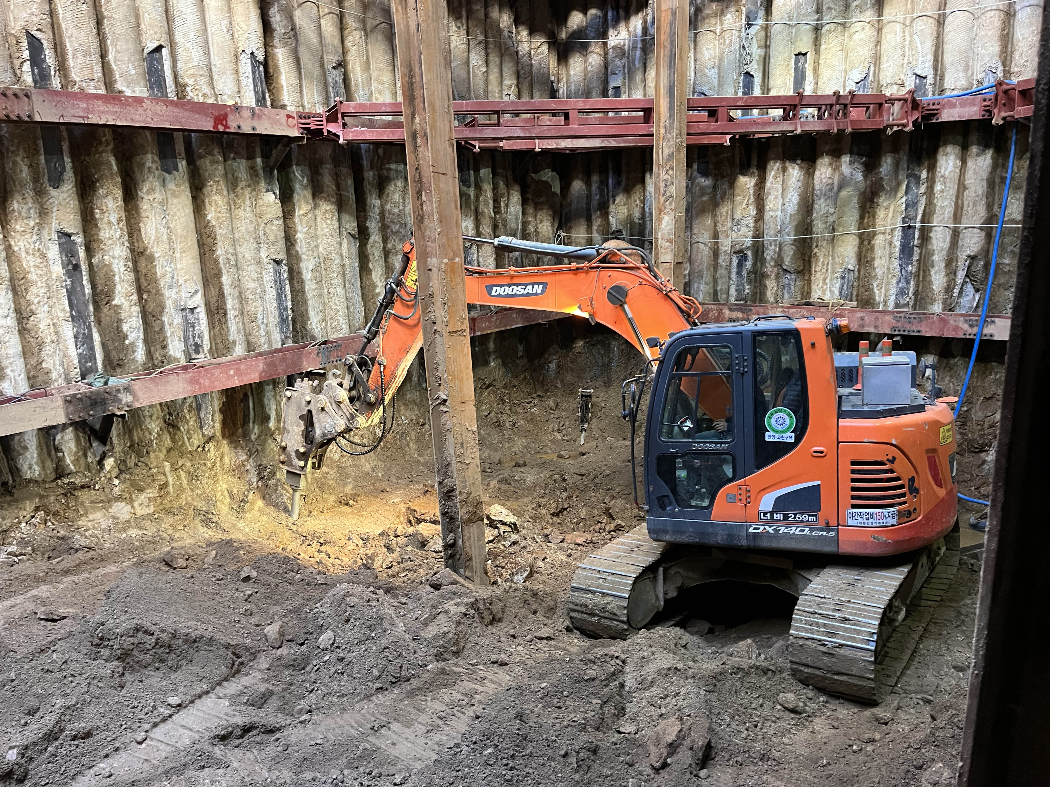 /user/s/sgeng/editor/2502/cd5ff9a1de6723b1d75a0af55af9be45_1740719353_4341.JPG 이미지크게보기