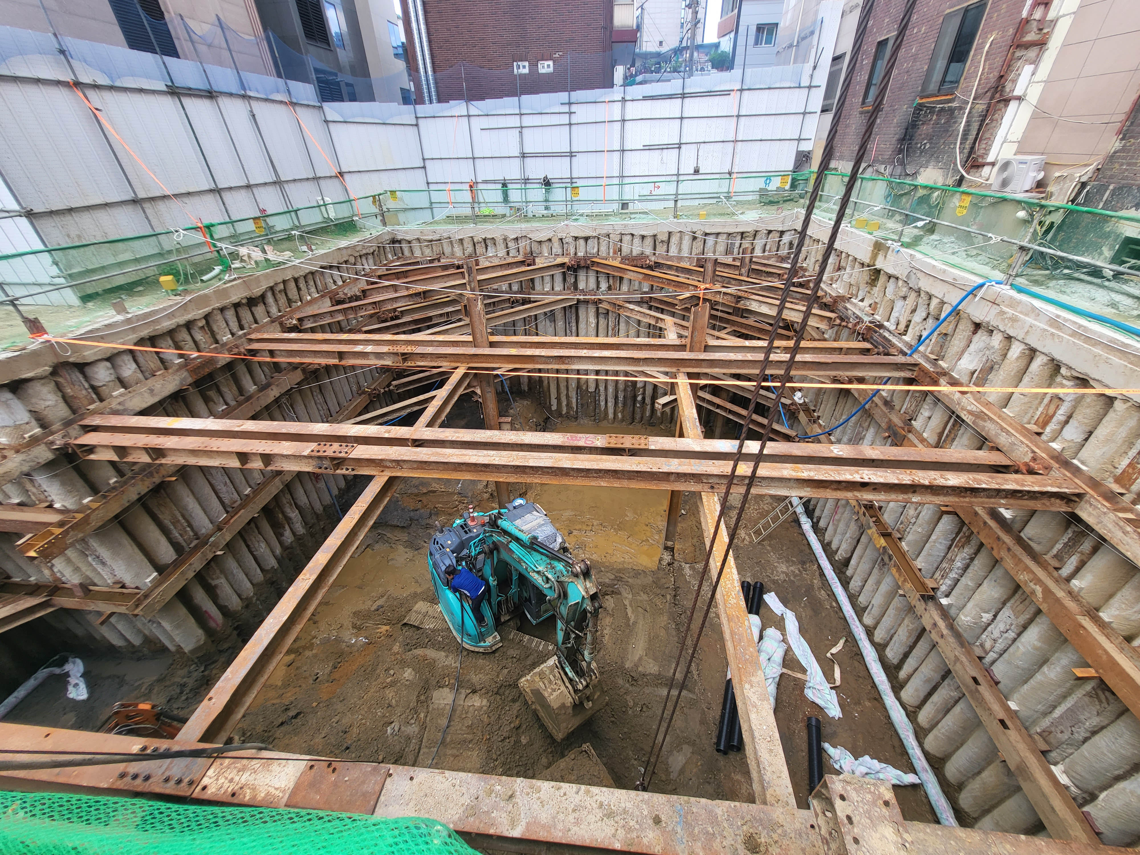 /user/s/sgeng/editor/2502/cd5ff9a1de6723b1d75a0af55af9be45_1740720019_0593.jpg 이미지크게보기