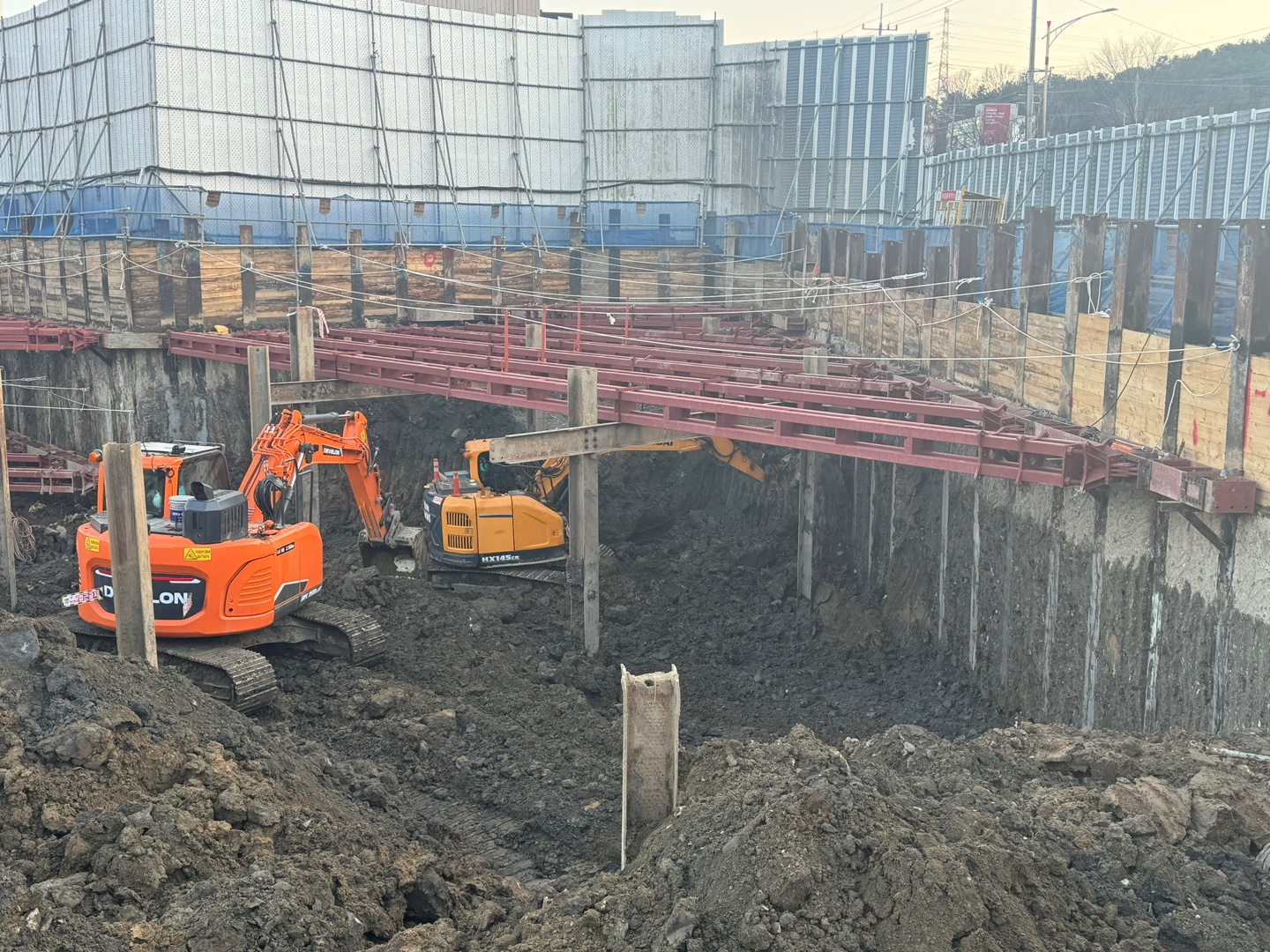 /user/s/sgeng/editor/2502/cd5ff9a1de6723b1d75a0af55af9be45_1740720104_9535.jpg 이미지크게보기