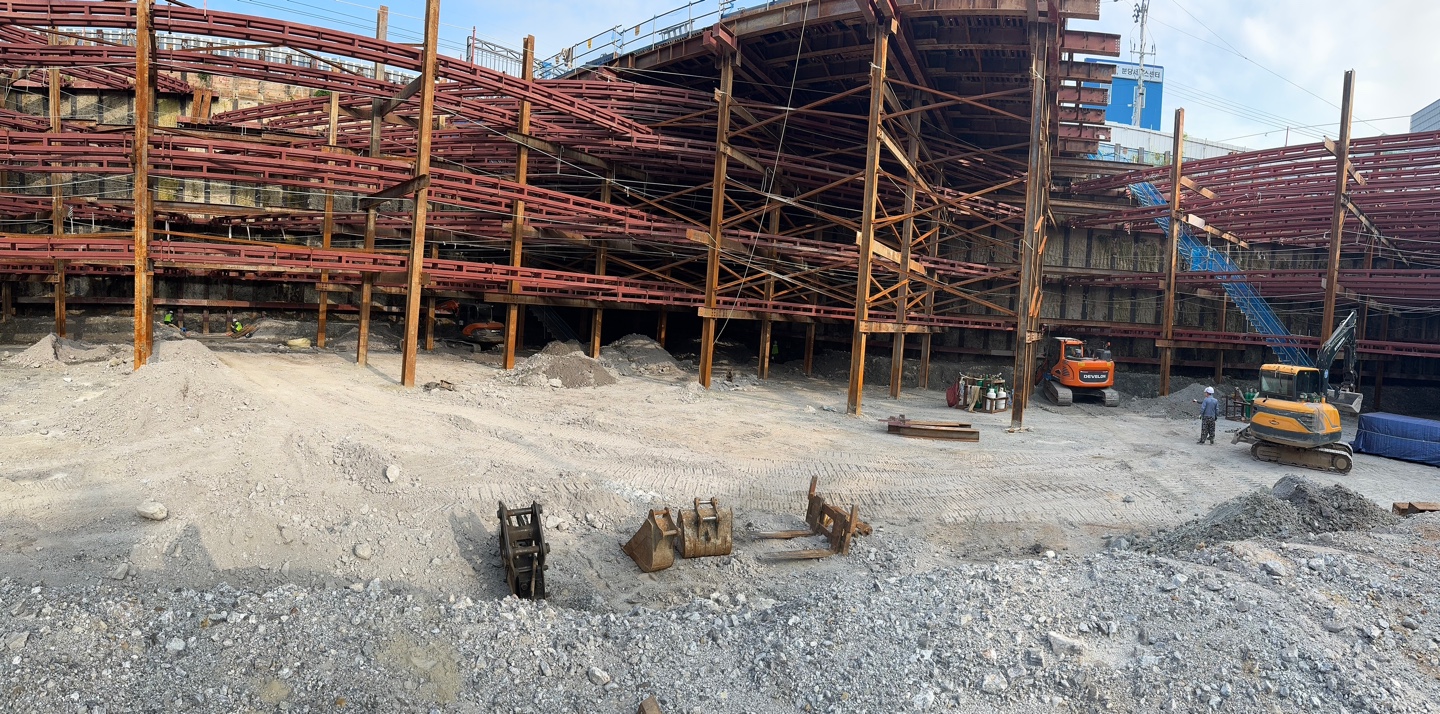 /user/s/sgeng/editor/2502/cd5ff9a1de6723b1d75a0af55af9be45_1740720106_4105.jpg 이미지크게보기