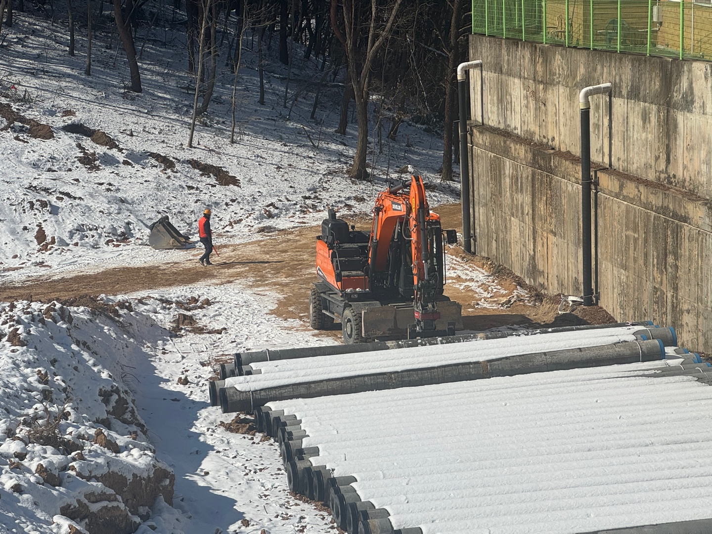 /user/s/sgeng/editor/2502/cd5ff9a1de6723b1d75a0af55af9be45_1740720679_2144.jpg 이미지크게보기